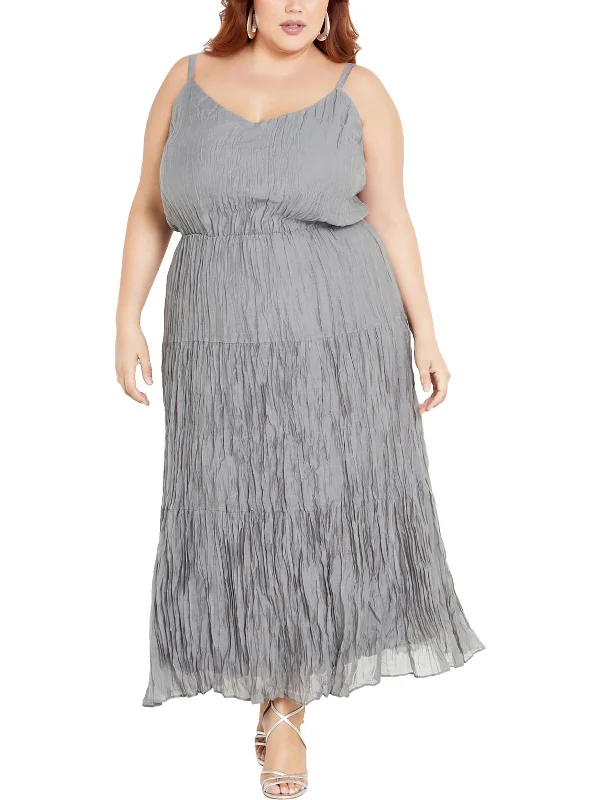 Women's Vintage-Inspired Outfit Plus Womens Long Pleated Maxi Dress