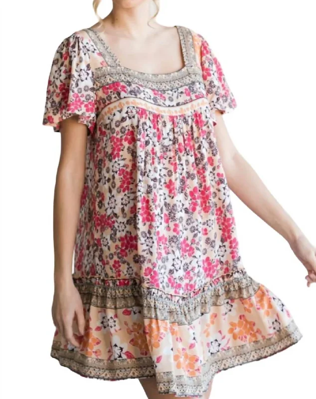 Women's Seasonal Wardrobe Clothing Floral Spring Dress In Peach