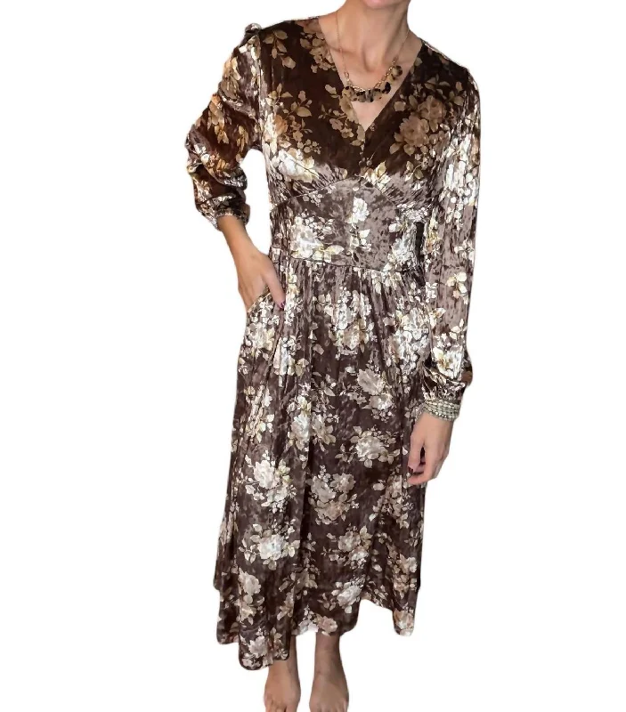 Versatile Outfits Viv Velvet Floral V Neck Dress In Brown