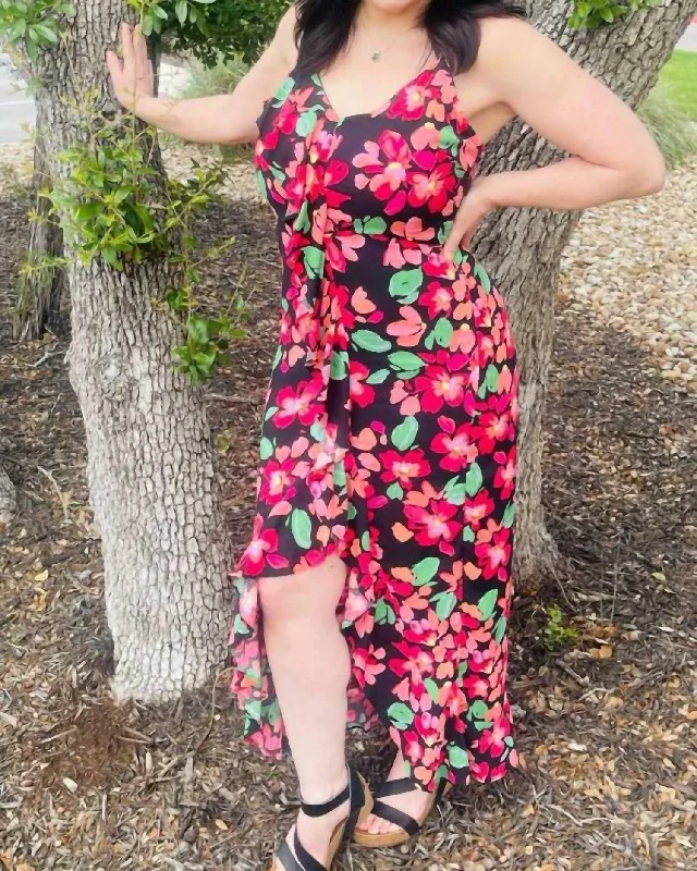 Women's Vintage-Inspired Outfit Ruffled Maxi Dress In Floral Red