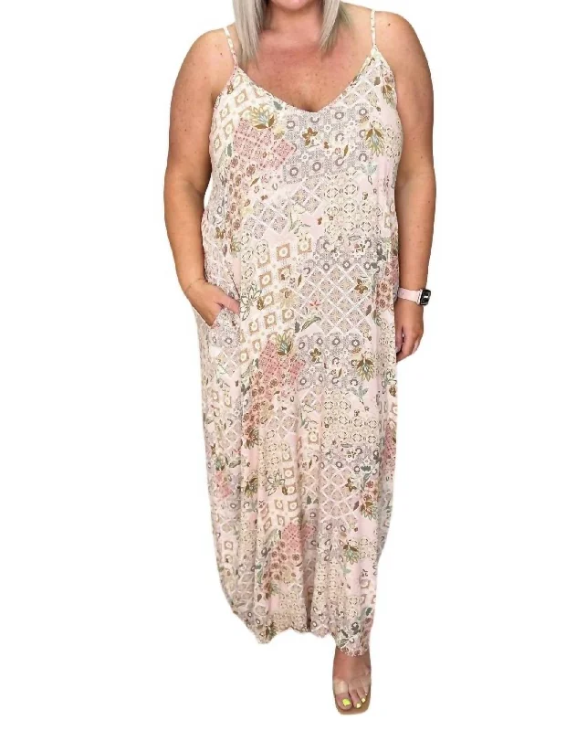 Modern Women's Fashion with Vintage Touches V-Neck Pattern Maxi Dress In Multi