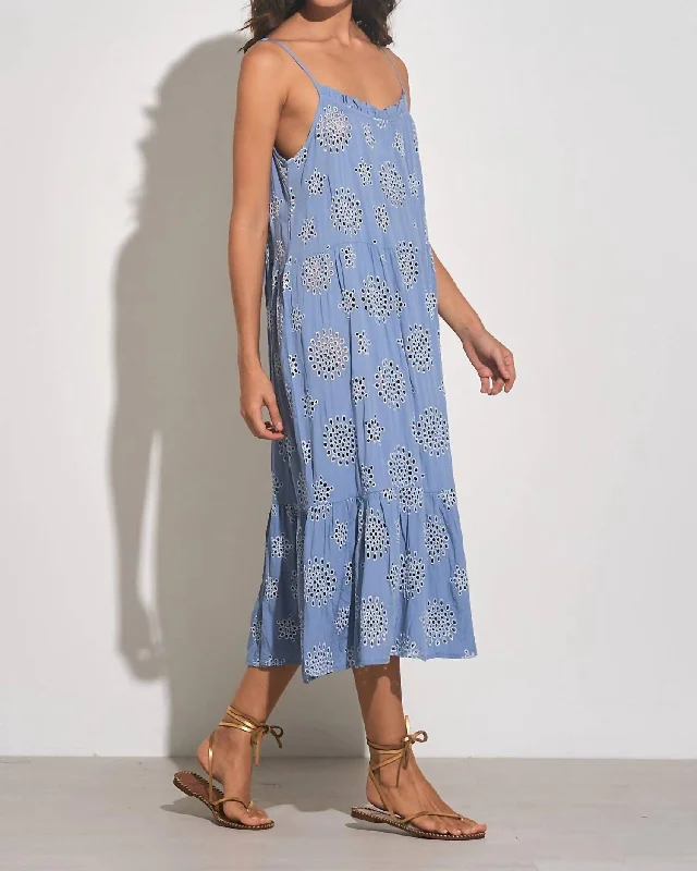 Unique Women's Fashion Pieces Eyelet Maxi Dress In Blue