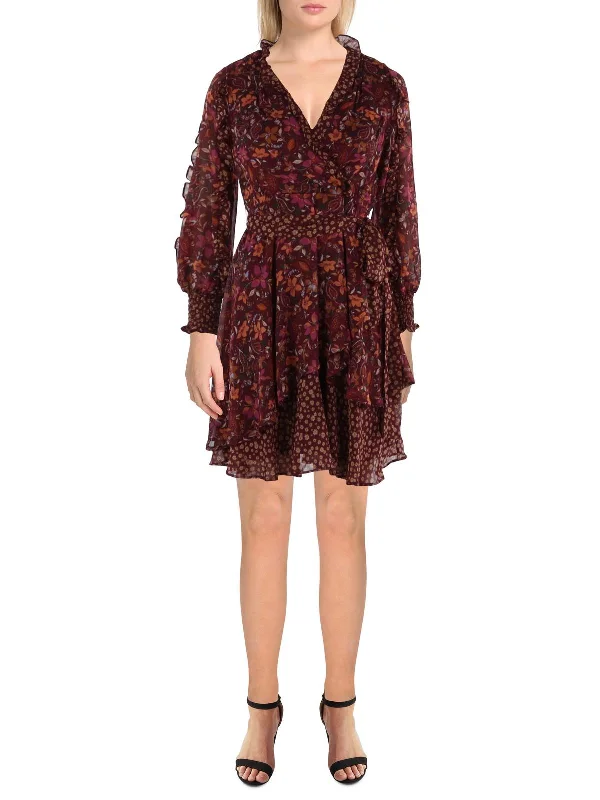 Wardrobe Upgrade Petites Womens Chiffon Floral Print Fit & Flare Dress