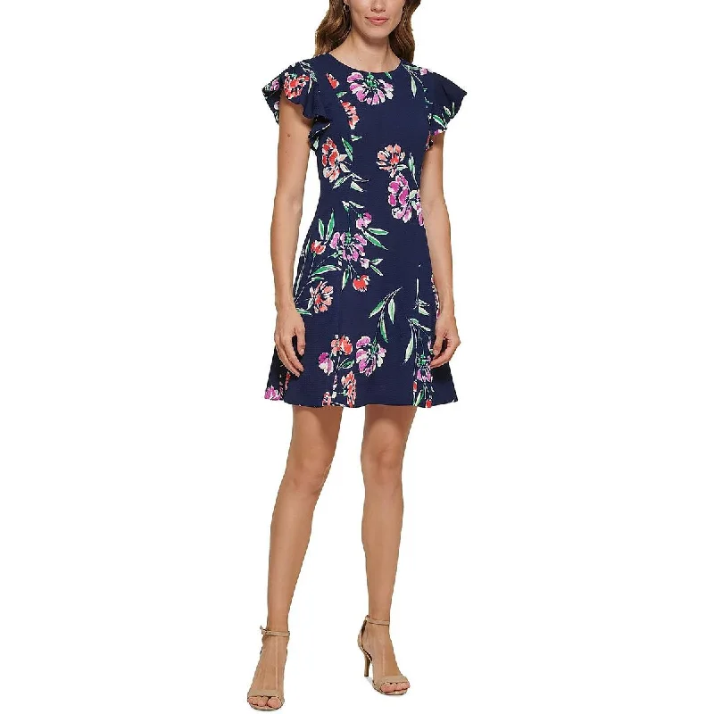 Women's Cozy Clothes Petites Womens Floral Pockets Fit & Flare Dress