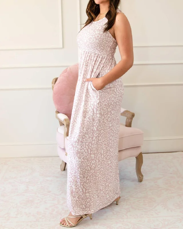 Plus Size Women Wear Leopard Pattern Pocketed Sleeveless Maxi Dress In Light Pink