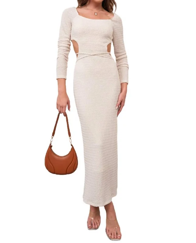 Stylish Everyday Clothing Open Back Textured Knit Maxi Dress In Ivory