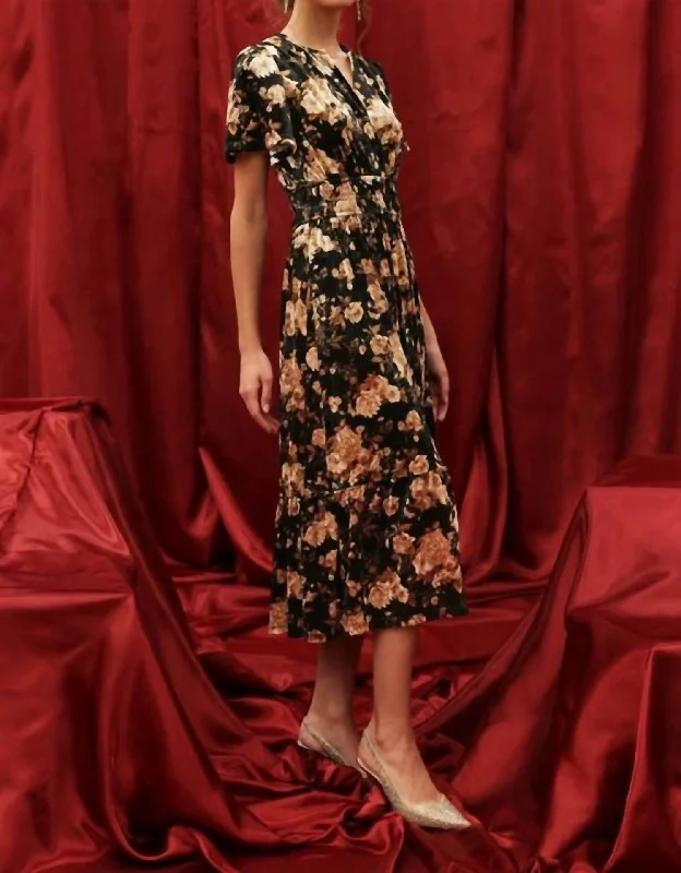 Clothing Sales Floral Velvet Splice Shirred Dress In Black Multi