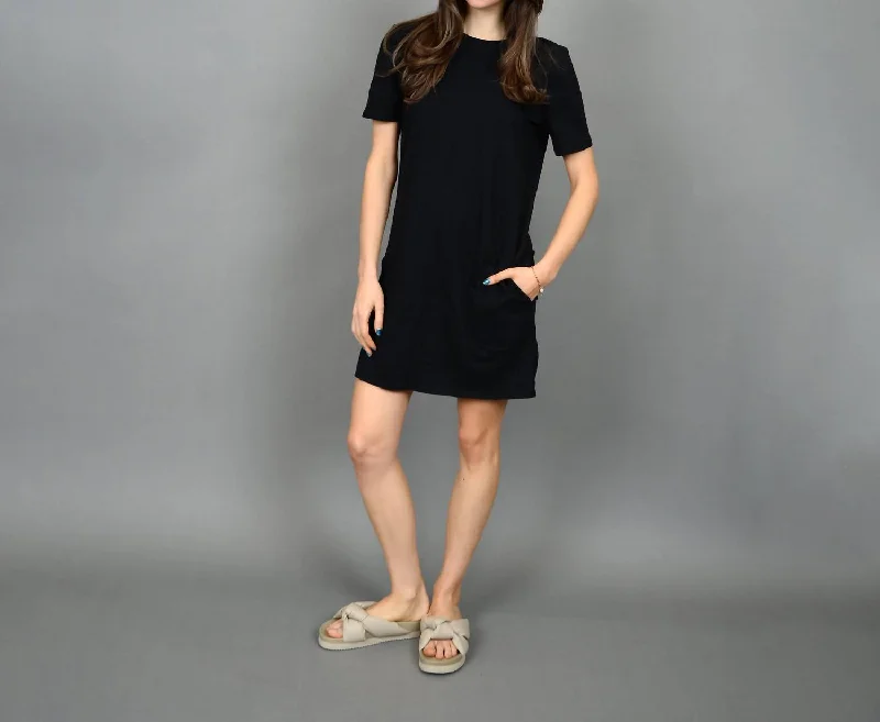 Trendy Boutiques Online Short Sleeve Reversible Dress In Black