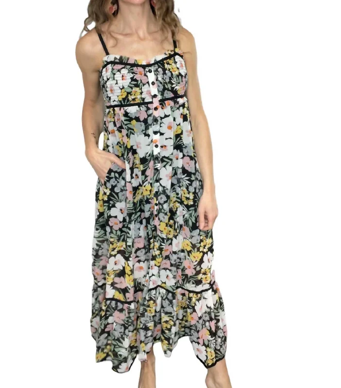 Women's Seasonal Clothing Floral Maxi Dress In Black Multi