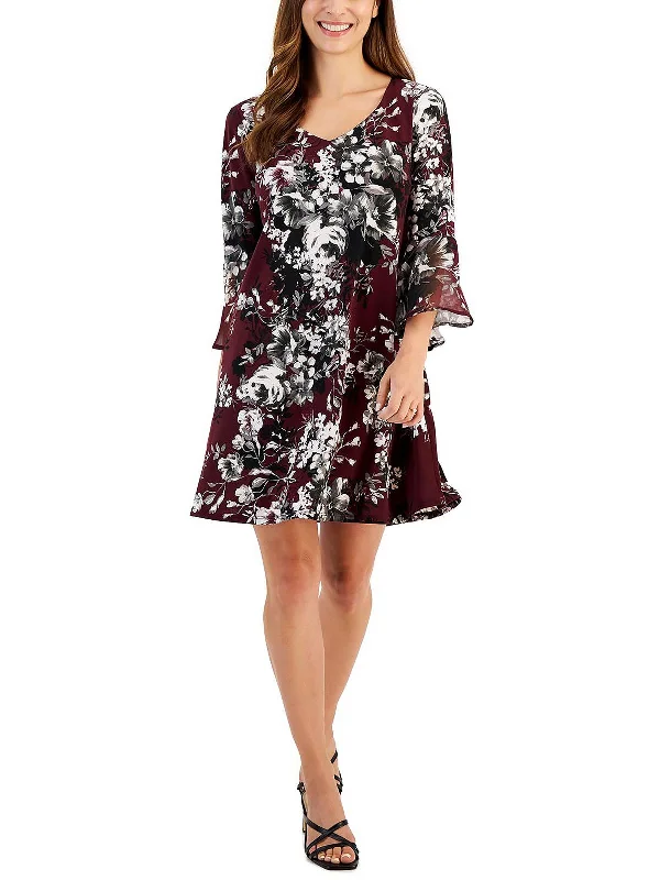 Women's Urban Fashion Petites Womens Floral Mini Fit & Flare Dress