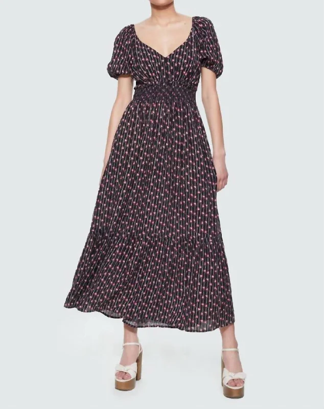 Women's Casual and Dressy Outfits Smocked Waist Tiered Maxi Dress In Black Pattern