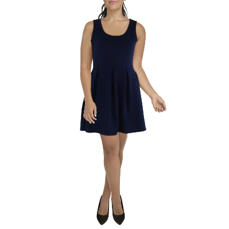 Laid-Back Elegance Womens Knit Sleeveless Fit & Flare Dress