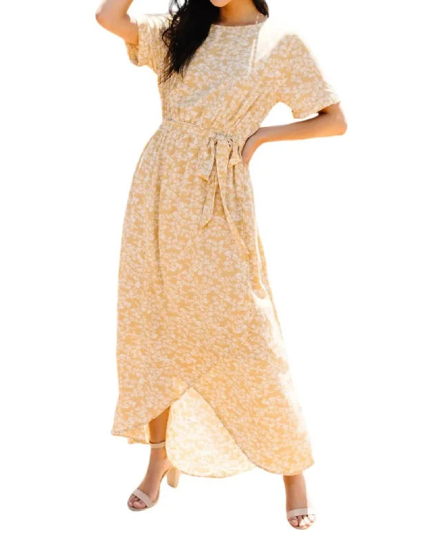 Women's High Street Fashion One Honey Of A Maxi Dress In Yellow