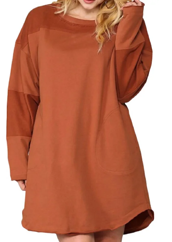Holiday Discount Sweatshirt Dress In Rust