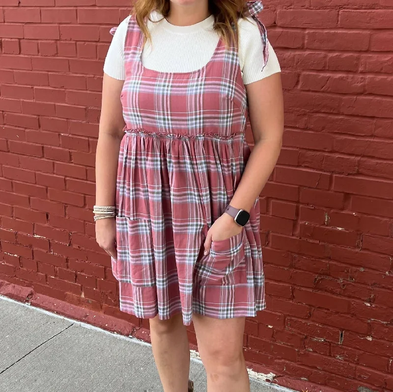 Women's Outfit School Girl Plaid Dress In Mauve