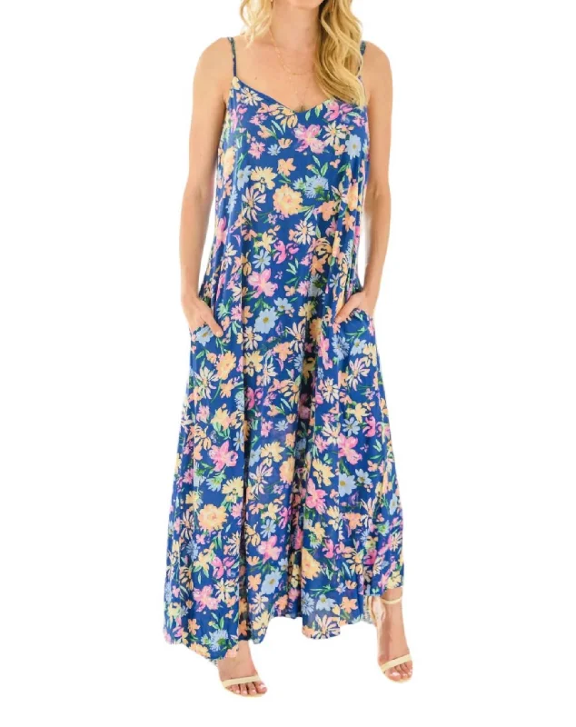 Premium Fabrics Time For Fun Maxi Dress In Floral