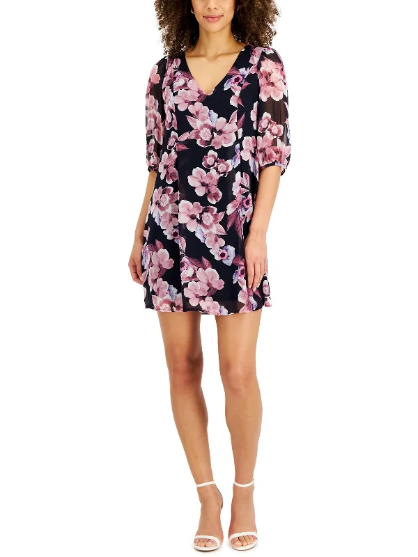 Women's Active Garments For Workouts Petites Womens Floral Print Mini Fit & Flare Dress