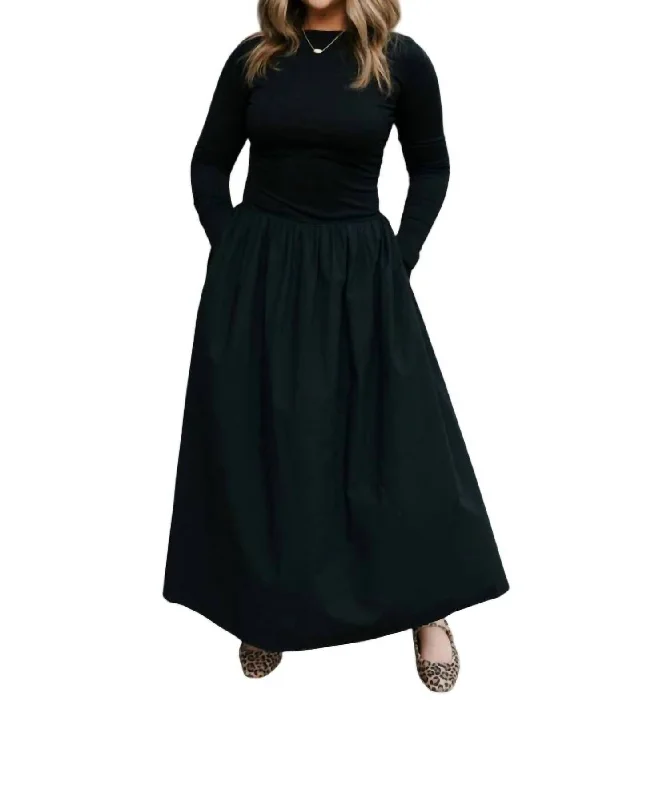 Stylish Women's Clothes for Work and Play Long Sleeve Maxi Dress In Black