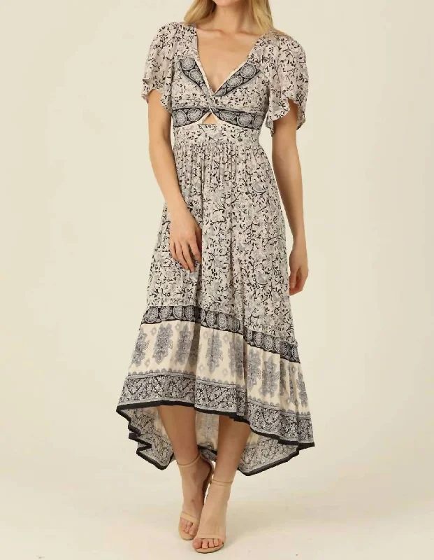Casual Outfit For Women In The Stars Twist Front Cutout Detail Maxi Dress In Multi