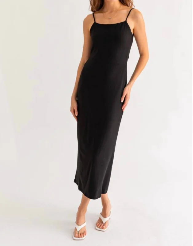 Boutique Dress Online Maxi Dress In Black