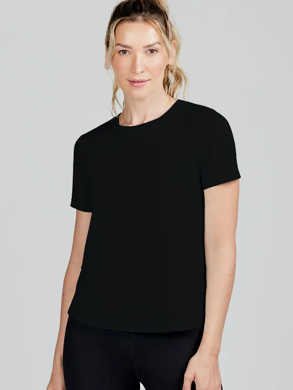 Don't Miss Out On Premium Yoga Wear Deals All Day Short Sleeve T-Shirt