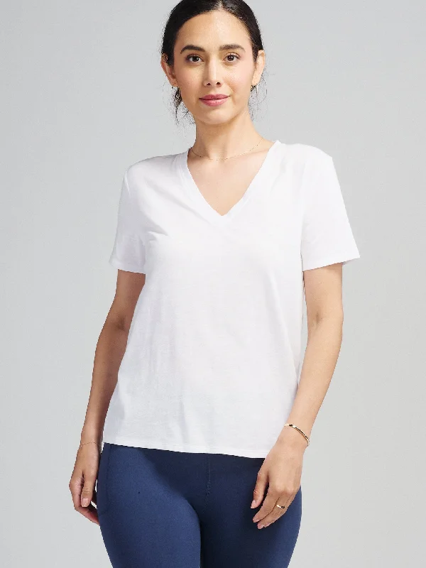 Lightweight, Breathable Yoga Wear At Special Prices All Day V-Neck T-Shirt