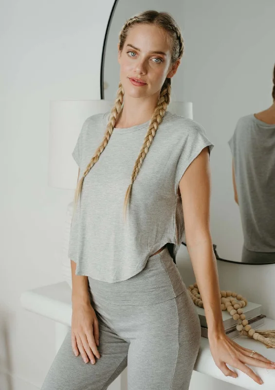 Performance Meets Savings In Our Yoga Wear Sale Easy Tee