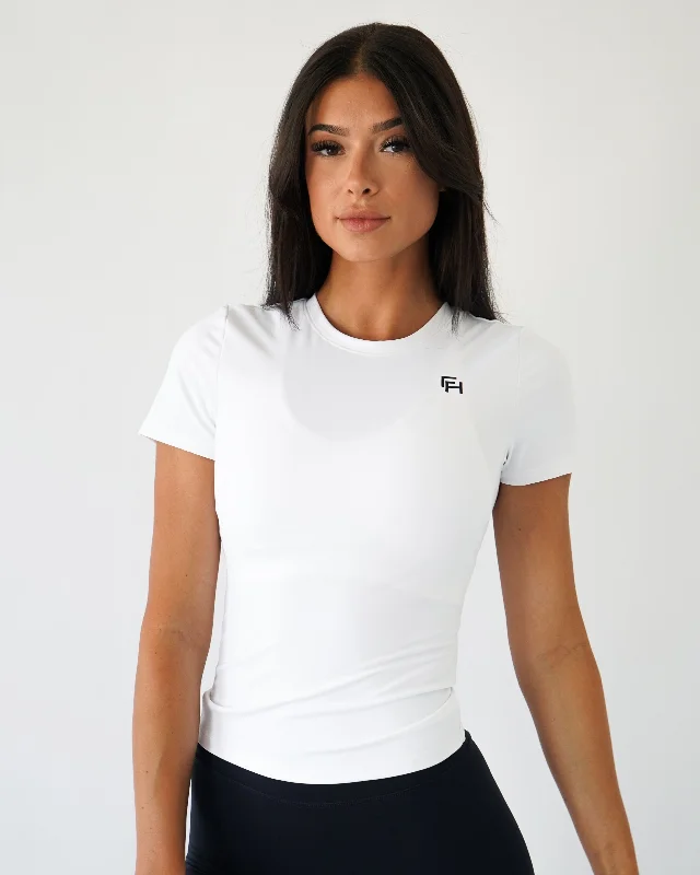 The Perfect Fit At The Perfect Price Impact T-Shirt - White