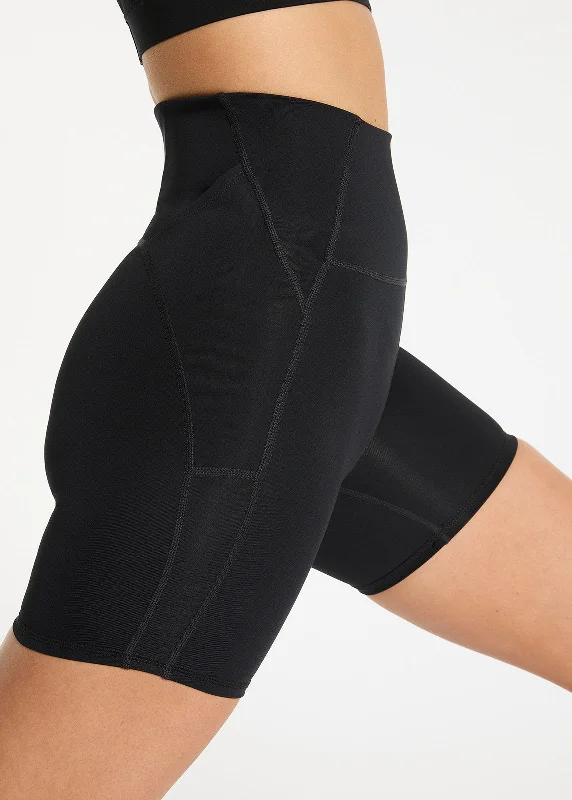 Breathe, Stretch, And Save On Yoga Apparel In Tempo Run Short 14cm