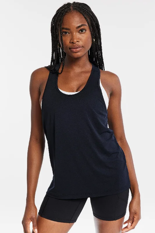 Trendy Yoga Outfits At Budget-Friendly Prices Featherweight Tank - Black