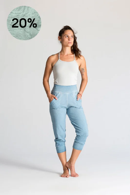 Limited-Stock Sale On Yoga Tops And Leggings Stonewash Slouchy Capri Pants