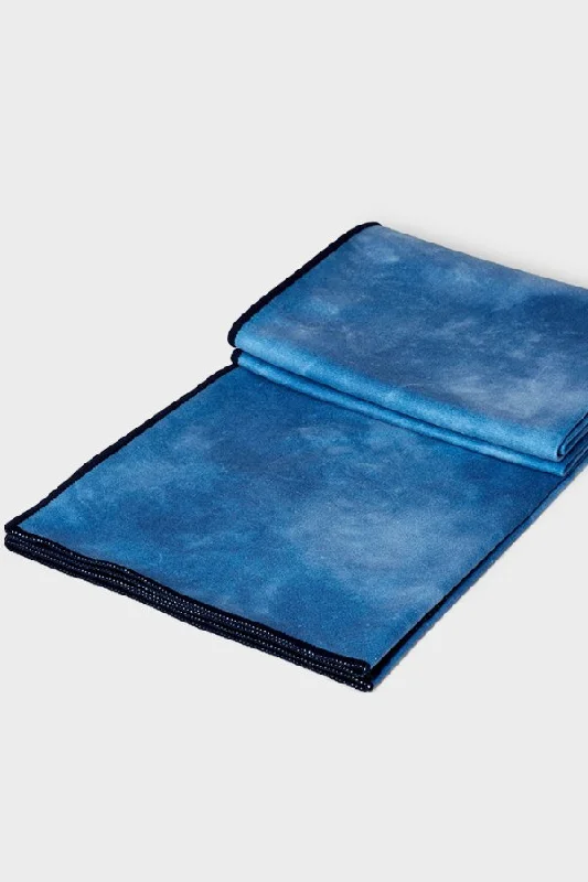 Your Go-To Yoga Essentials Now At Lower Prices MANDUKA // eQUA HAND YOGA TOWEL - CAMO TIE DYE BLUES Your Go-To Yoga Essentials Now At Lower Prices MANDUKA // eQUA HAND YOGA TOWEL - CAMO TIE DYE BLUES