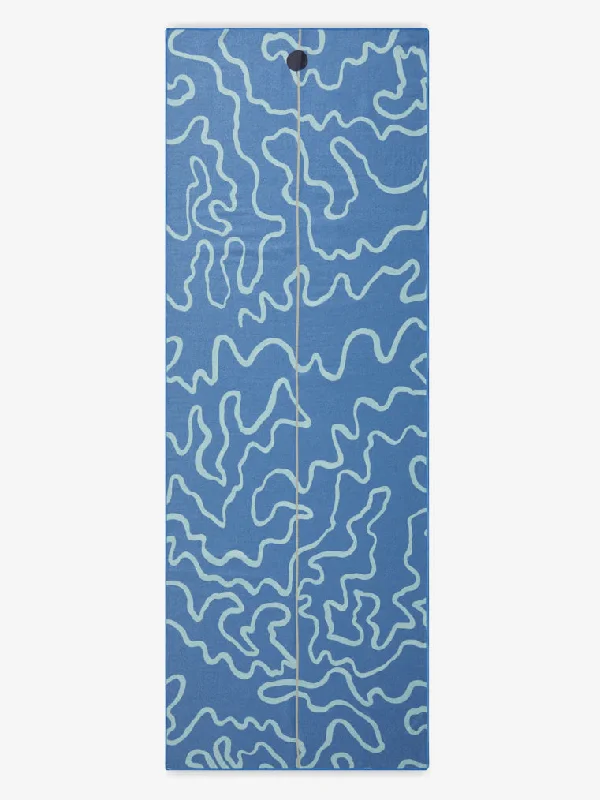 Lightweight, Breathable, And Now More Affordable Manduka Yogitoes Yoga Mat Towel - Ocean Gerry Lopez Lightweight, Breathable, And Now More Affordable Manduka Yogitoes Yoga Mat Towel - Ocean Gerry Lopez