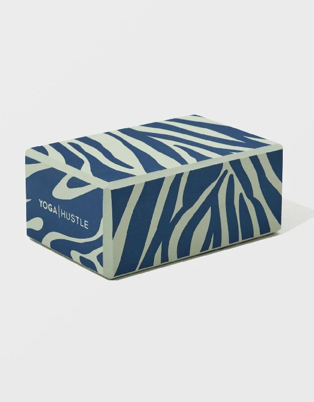 Comfort, Quality, And Savings In Every Pose The Block - Savanna