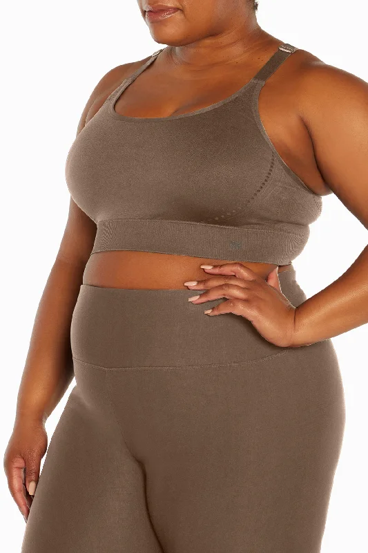 Affordable Yoga Fashion For Every Pose Alyssa Seamless Sports Bra (Plus Size)
