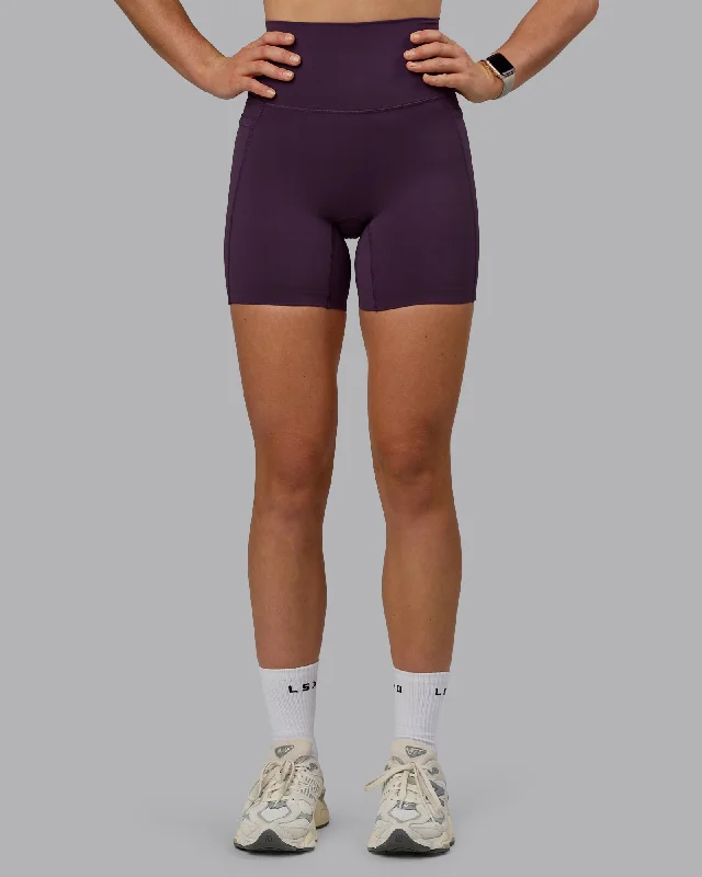 Find Your Perfect Fit With Discounted Yoga Outfits Elixir Mid-Length Shorts With Pockets - Midnight Plum Find Your Perfect Fit With Discounted Yoga Outfits Elixir Mid-Length Shorts With Pockets - Midnight Plum