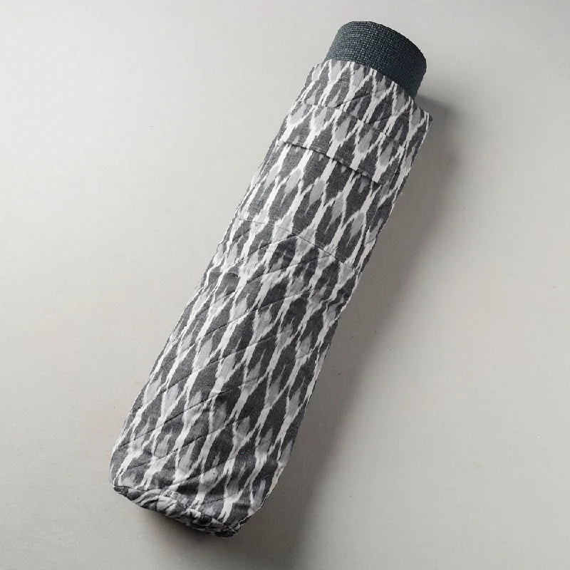 Exclusive Deals On Yoga Mats And Accessories Pochampally Ikat Cotton Quilted Yoga Mat Bag Exclusive Deals On Yoga Mats And Accessories Pochampally Ikat Cotton Quilted Yoga Mat Bag