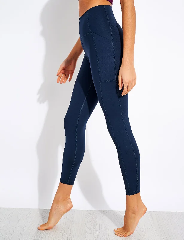 Fashionable Yoga Apparel Now On Sale High Waisted 7/8 Pocket Legging - Midnight