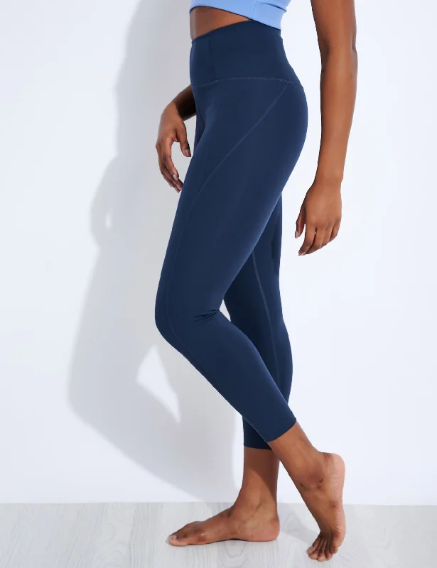 Look And Feel Your Best With Discounted Yoga Clothing Compressive High Waisted 7/8 Legging - Midnight Look And Feel Your Best With Discounted Yoga Clothing Compressive High Waisted 7/8 Legging - Midnight