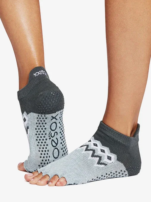 Flex Your Budget With Amazing Yoga Gear Offers ToeSox Half Toe Low Rise Grip Socks - Peaks Flex Your Budget With Amazing Yoga Gear Offers ToeSox Half Toe Low Rise Grip Socks - Peaks